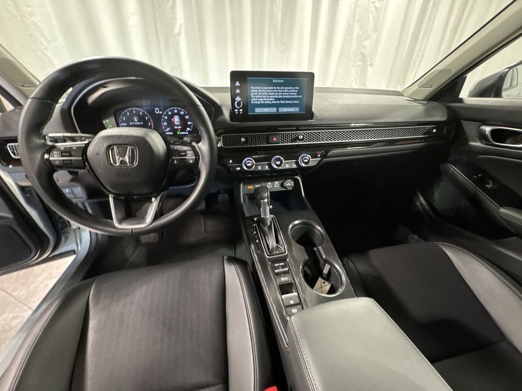 Used 2023 Honda Civic Touring image 16