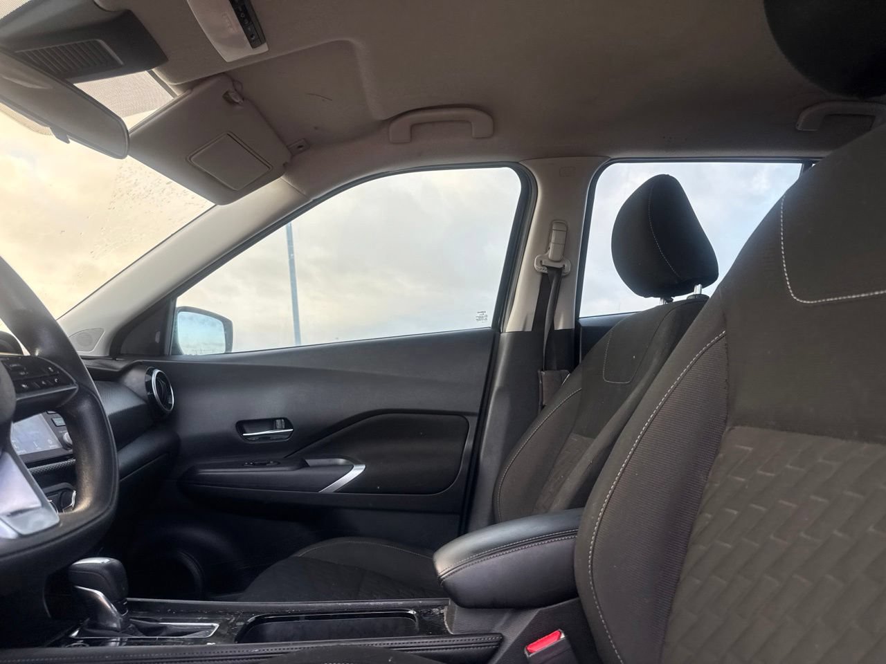 Certified 2023 Nissan Kicks SV FWD image 34