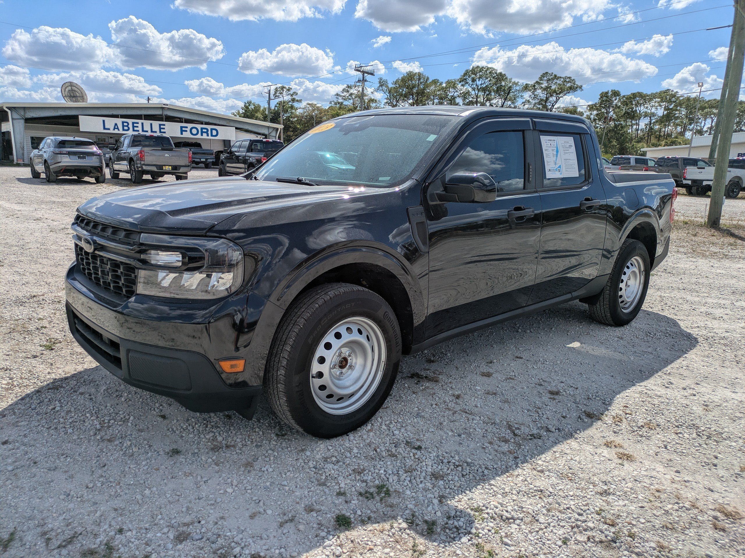 Certified 2023 Ford Maverick XLT w/ Equipment Group 300A Standard AWD/4WD image 8