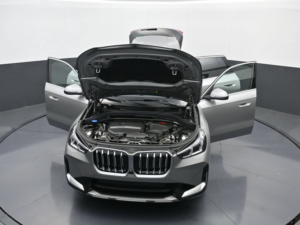 New 2026 BMW X1 xDrive28i w/ Technology Package AWD/4WD image 38