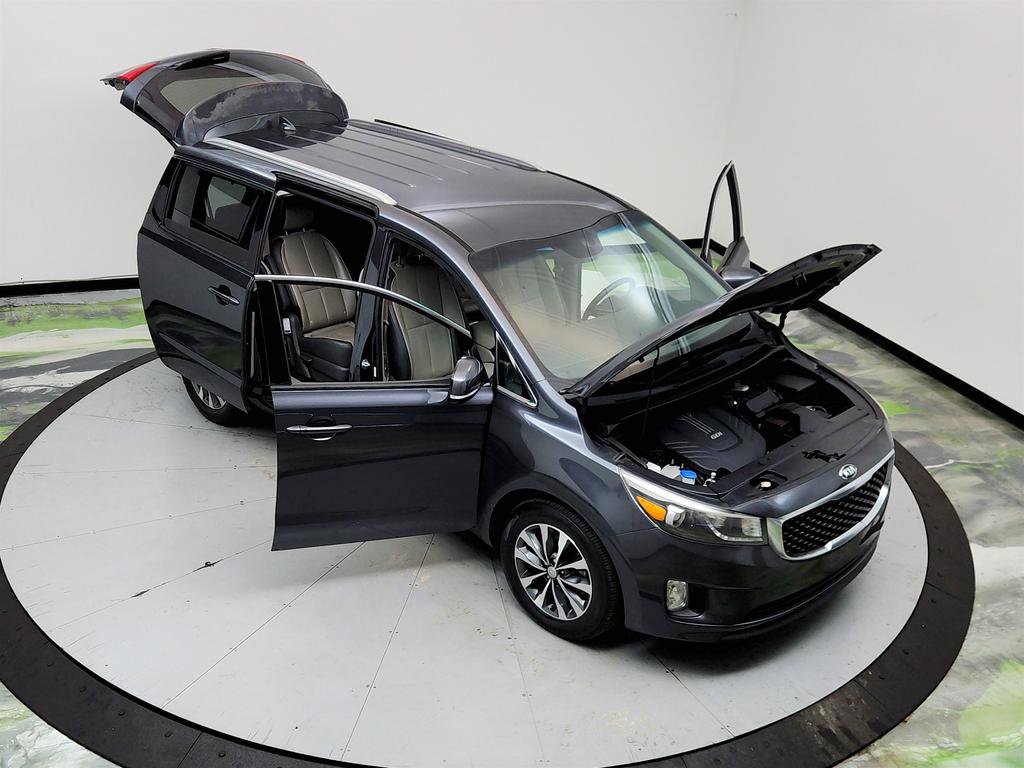 Used 2016 Kia Sedona SX FWD image 38
