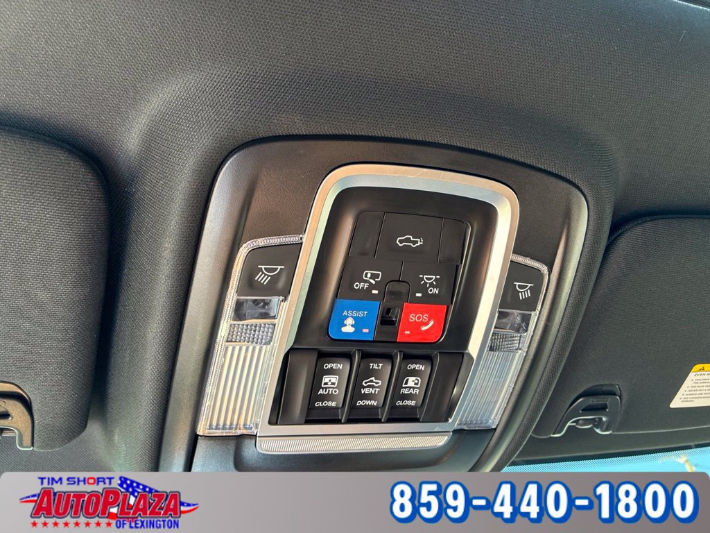 Used 2024 RAM 3500 Limited w/ Safety Group AWD/4WD image 35