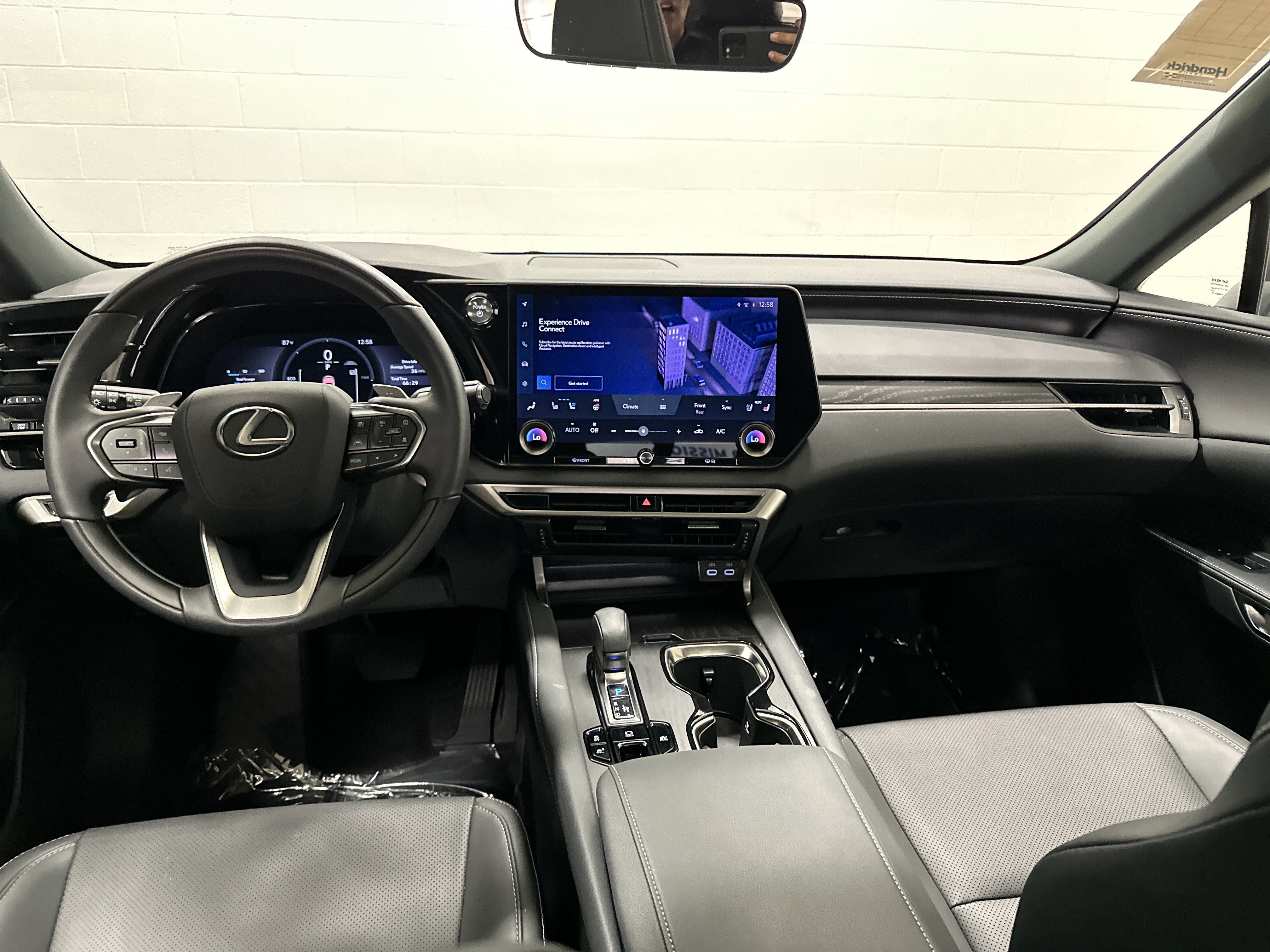 Certified 2025 Lexus RX 350h AWD/4WD image 29
