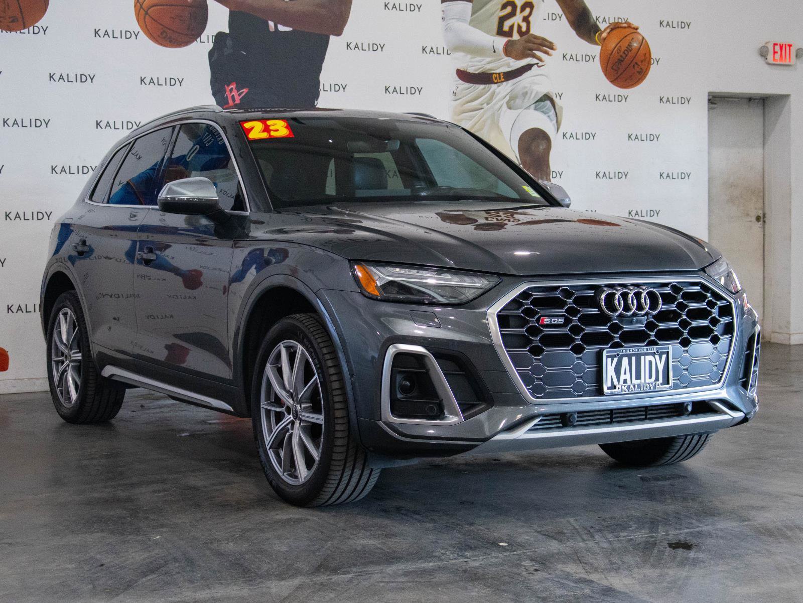 Used 2023 Audi SQ5 Prestige w/ Prestige Package image 20