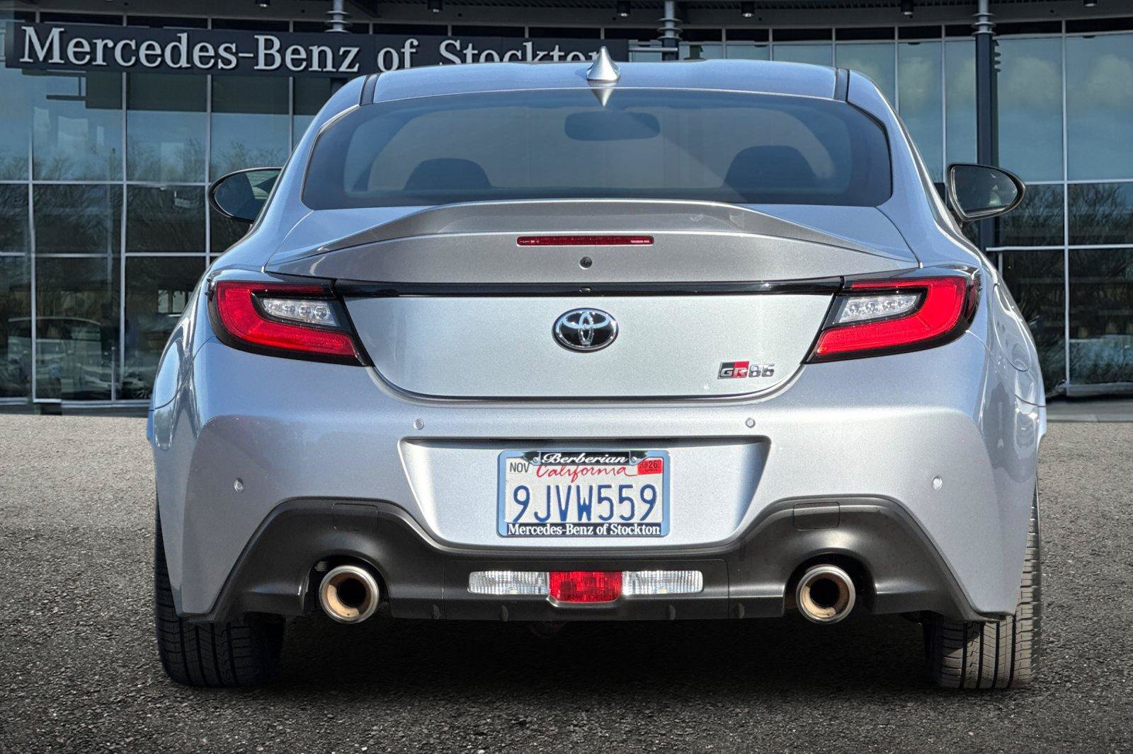 Used 2023 Toyota GR86 Premium w/ ALL Weather Mat Package (TMS) RWD image 5