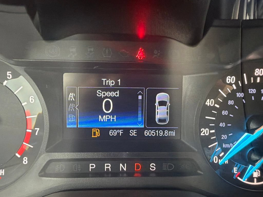 Used 2018 Ford Edge SE FWD image 50