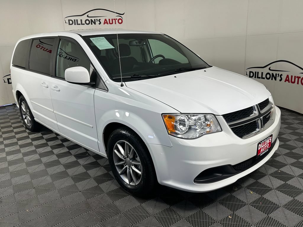 Used 2016 Dodge Grand Caravan SE FWD image 10