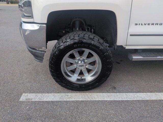 Used 2017 Chevrolet Silverado 1500 LTZ w/ Sport Package image 24