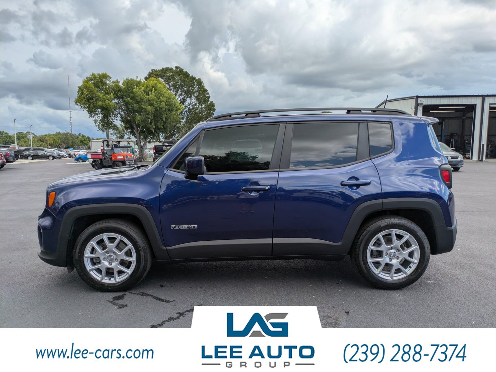 Used 2019 Jeep Renegade Latitude FWD image 6