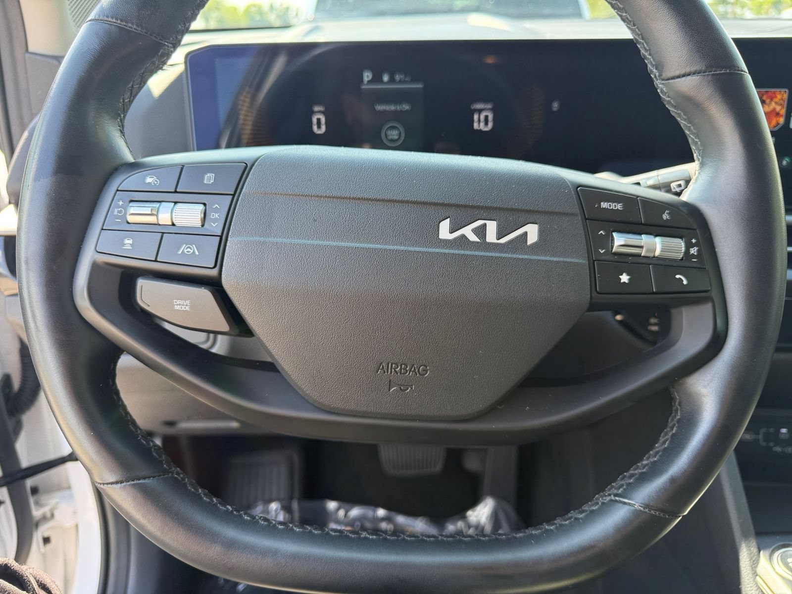 Used 2026 Kia Sportage LX FWD image 27