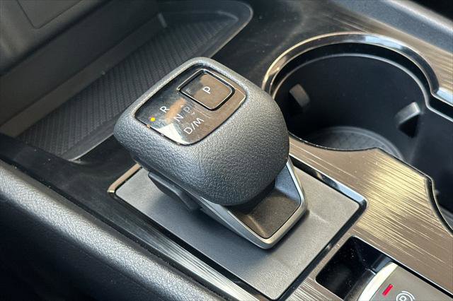 Used 2023 Nissan Rogue SV image 20