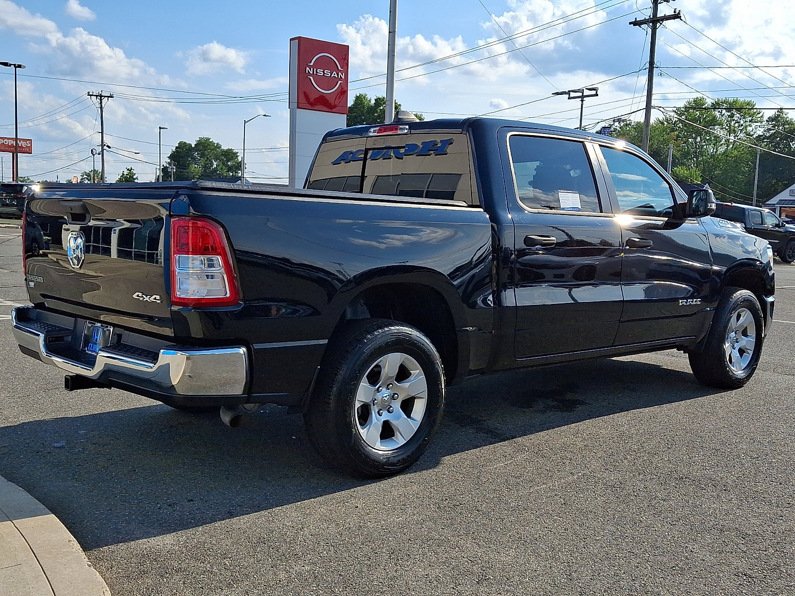 Used 2023 RAM 1500 Big Horn AWD/4WD image 4