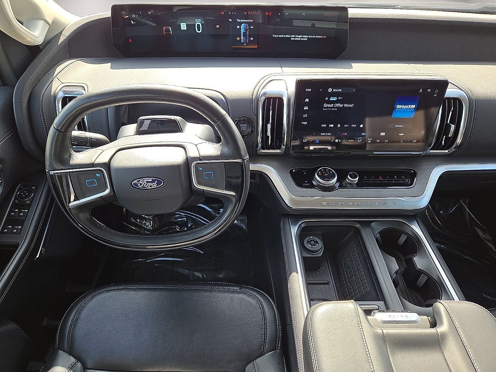 Used 2025 Ford Expedition Platinum AWD/4WD image 19