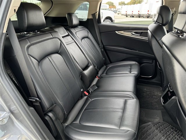 Used 2022 Lincoln Nautilus Reserve w/ Equipment Group 201A image 33