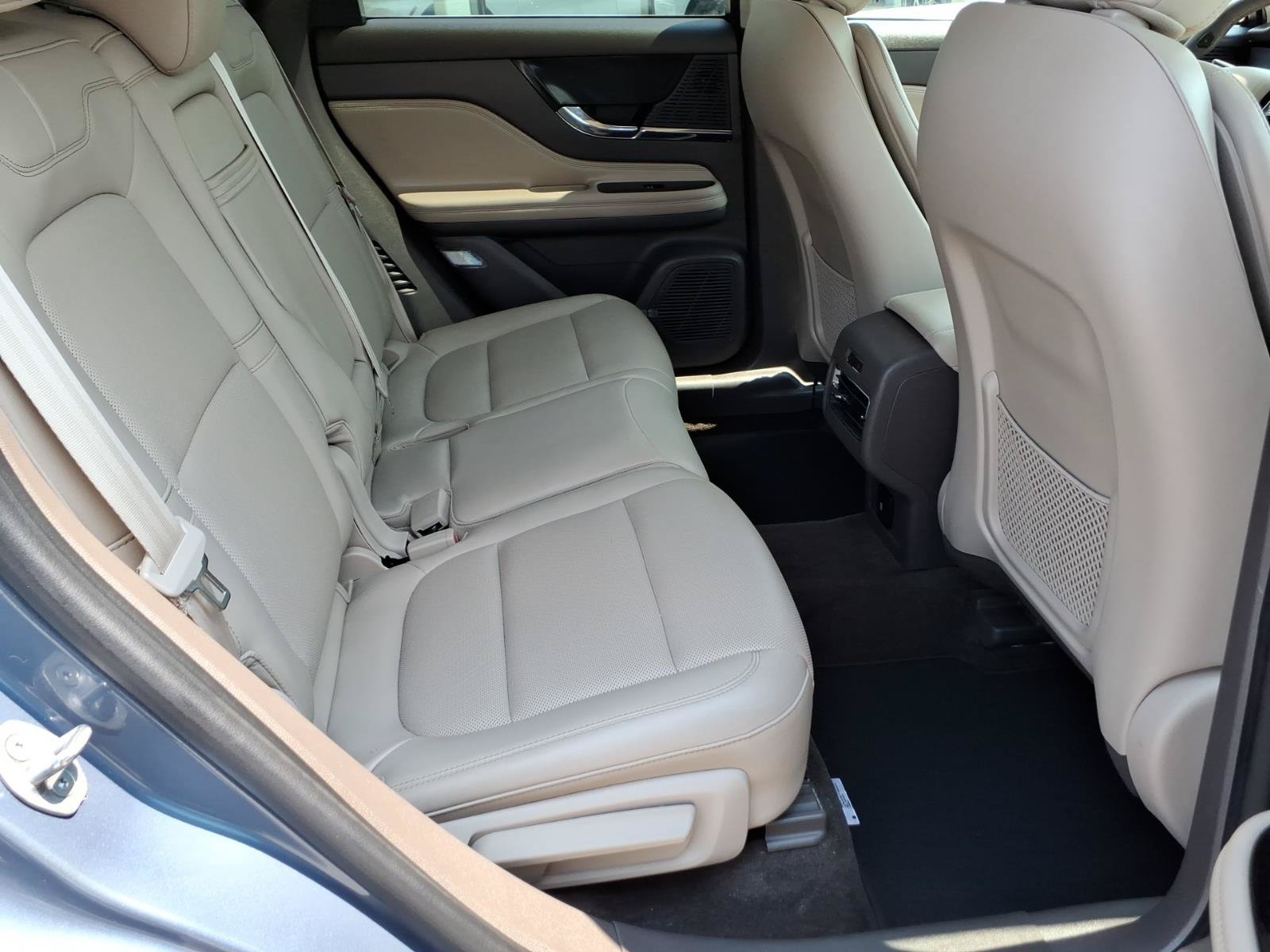 Certified 2022 Lincoln Corsair AWD w/ Equipment Group 101A image 27
