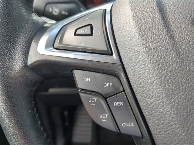 Used 2024 Ford Edge SEL image 29