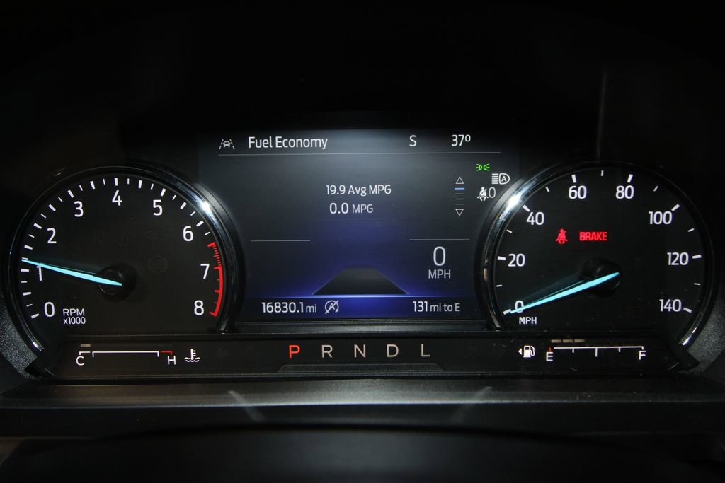 Used 2023 Ford Explorer XLT w/ Equipment Group 202A image 10