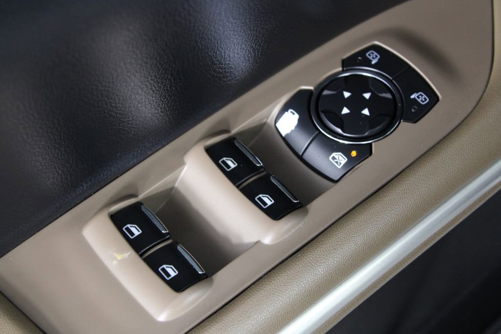 Used 2015 Lincoln MKZ w/ Equipment Group 102A Reserve image 23