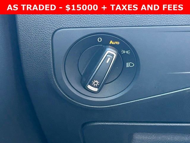 Used 2020 Volkswagen Tiguan SE image 21