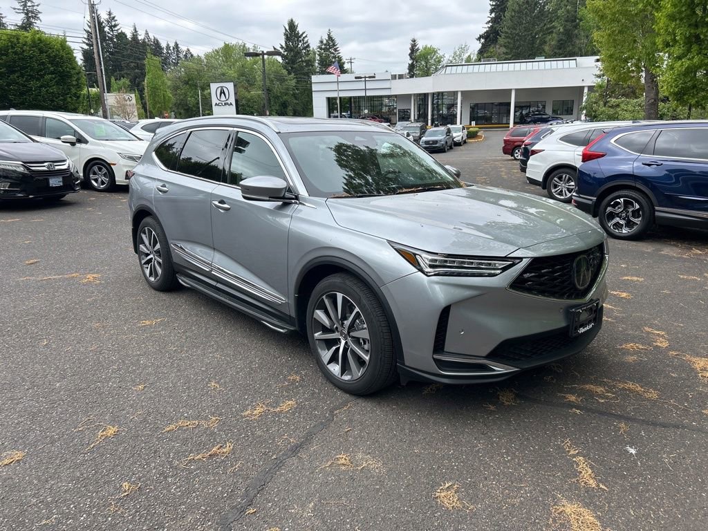Used 2025 Acura MDX SH-AWD w/ Technology Package image 2