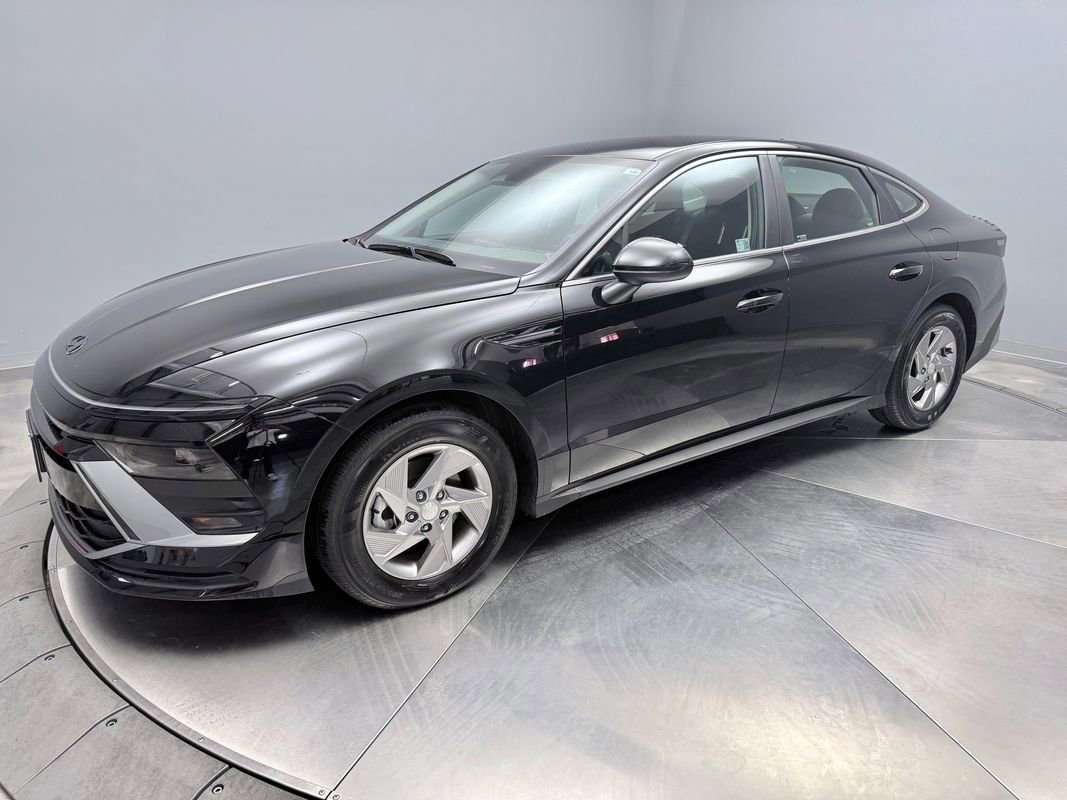 Used 2025 Hyundai Sonata SE
