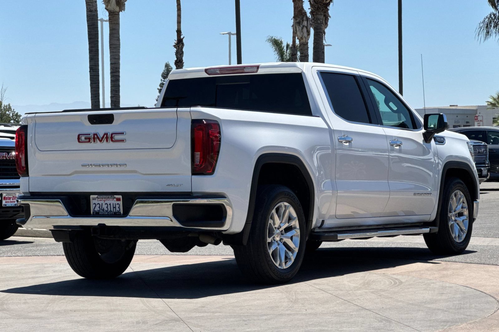 Certified 2021 GMC Sierra 1500 SLT w/ SLT Premium Package RWD image 4