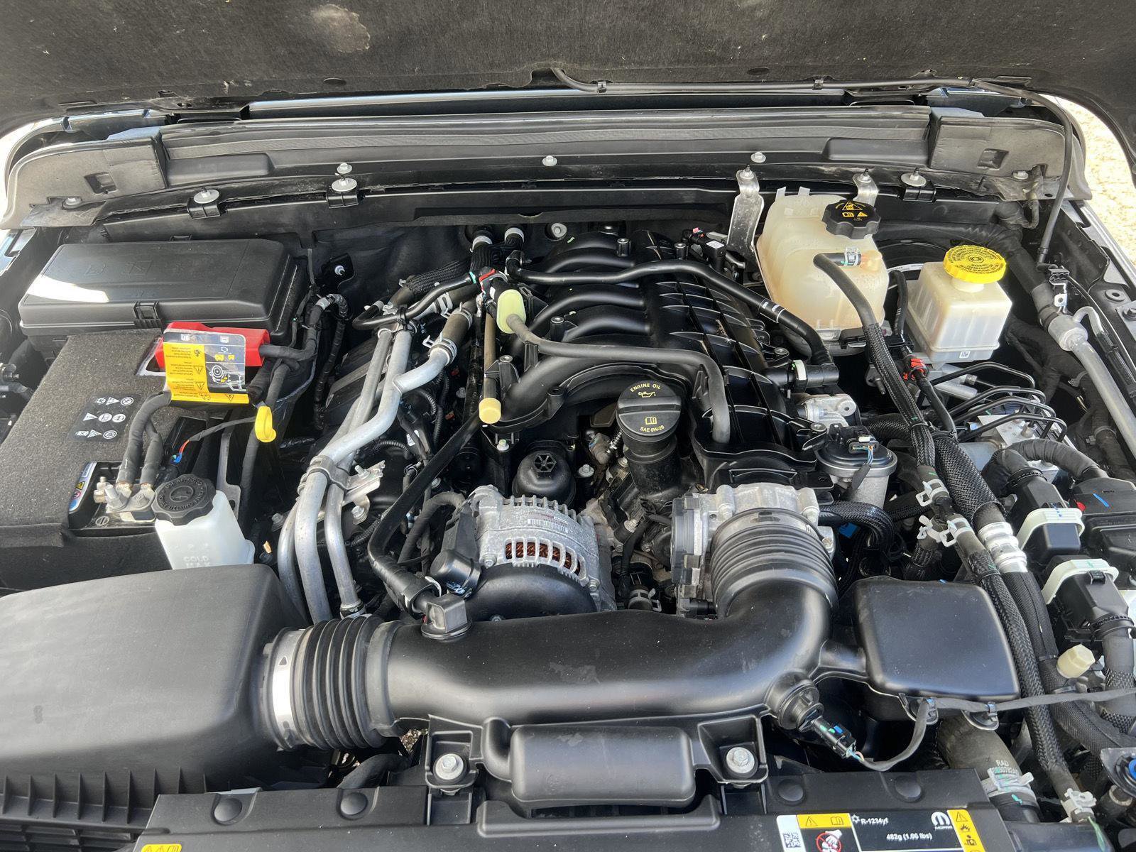 Used 2022 Jeep Gladiator Willys image 39