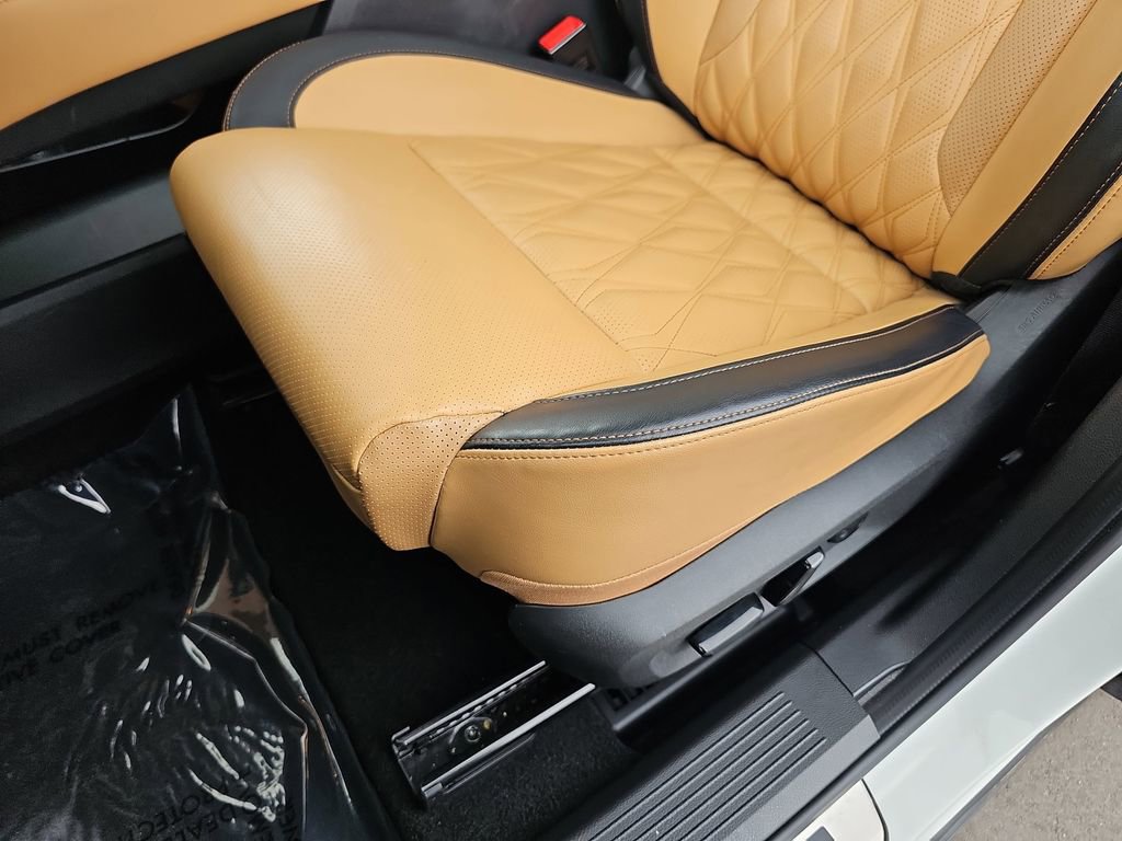 Used 2023 Nissan Rogue Platinum w/ Platinum Premium Package image 33