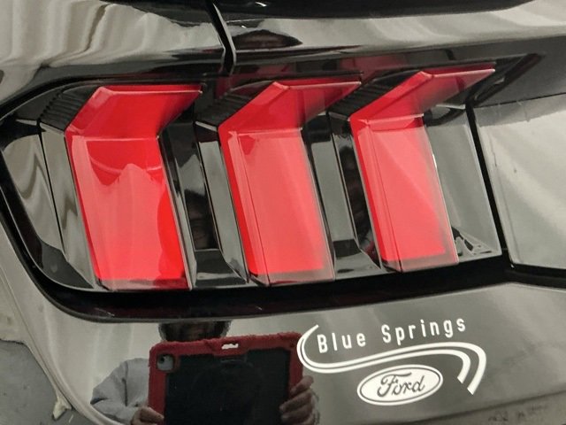 Used 2024 Ford Mustang Dark Horse image 6