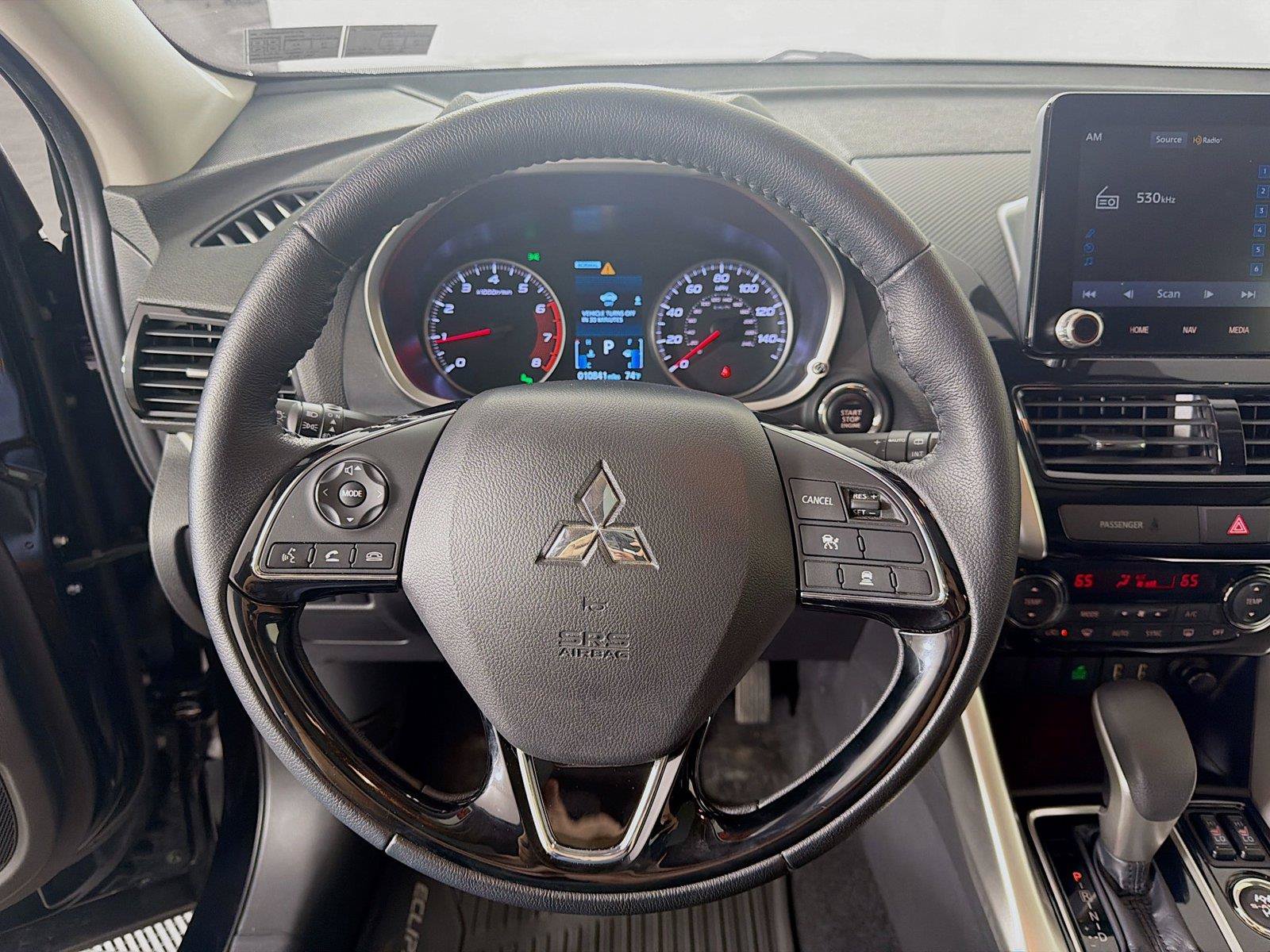 Used 2025 Mitsubishi Eclipse Cross SE AWD/4WD image 3