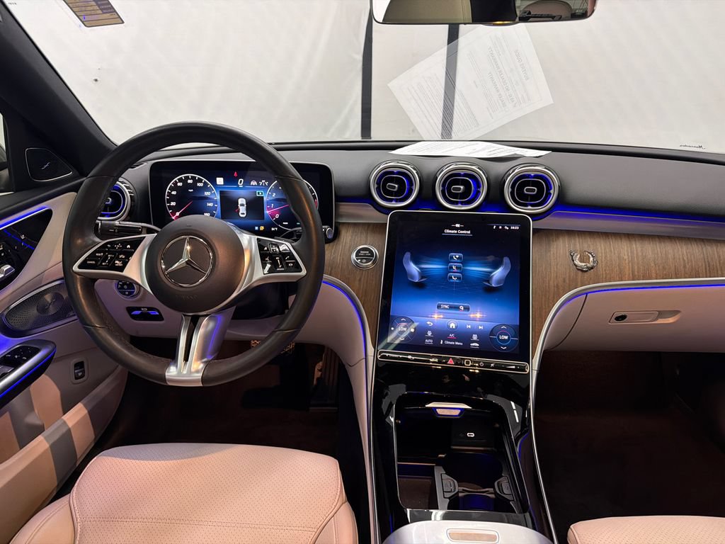 Used 2023 Mercedes-Benz C 300 4MATIC Sedan image 23