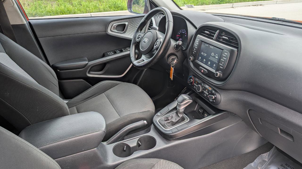 Used 2020 Kia Soul X-Line FWD image 8