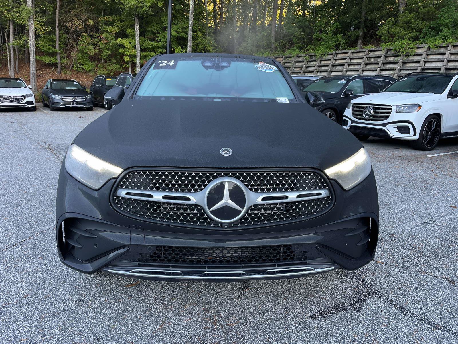 Used 2024 Mercedes-Benz GLC 300 4MATIC image 4