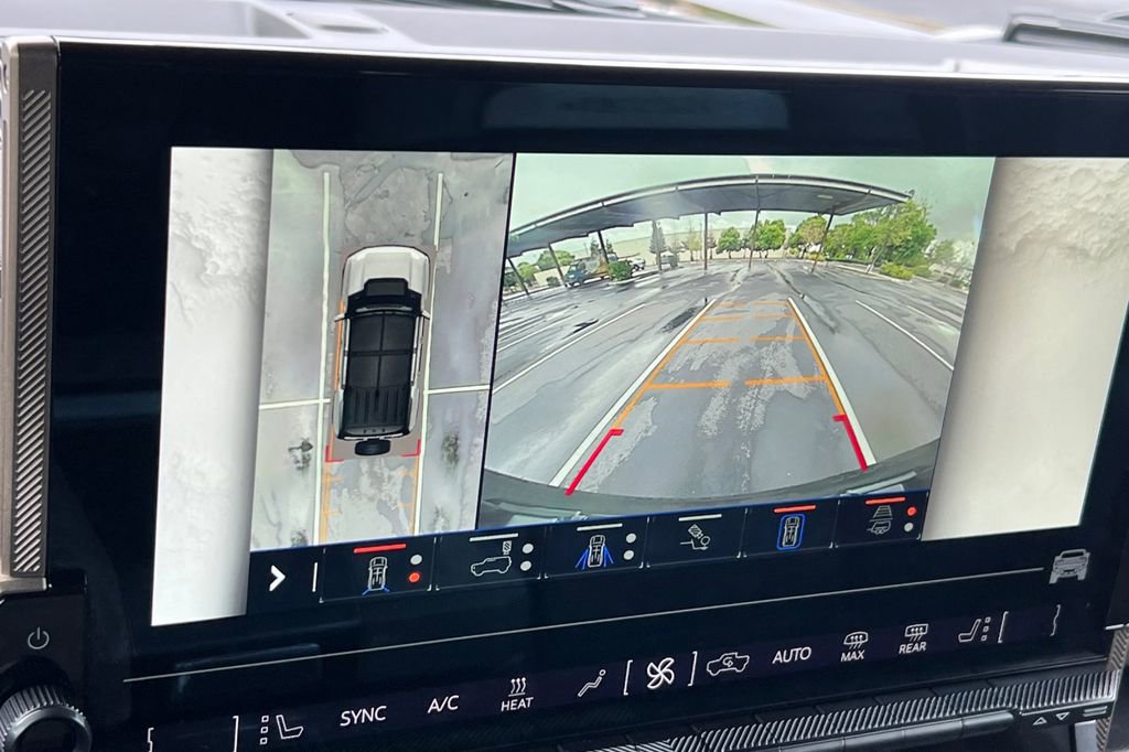 Used 2025 GMC Hummer EV 2X image 29