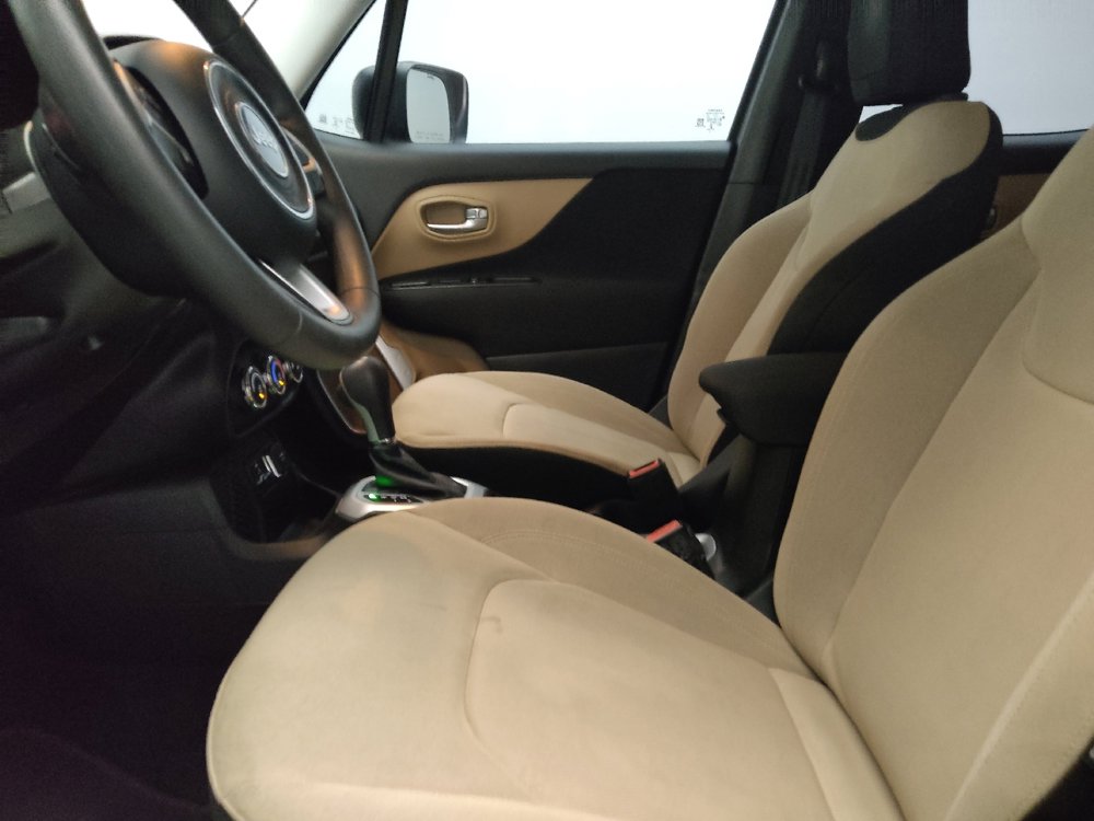 Used 2017 Jeep Renegade Sport w/ Power & Air Group FWD image 17