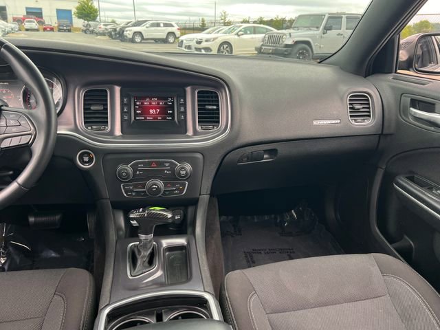 Used 2017 Dodge Charger SE w/ Popular Equipment Group RWD image 14