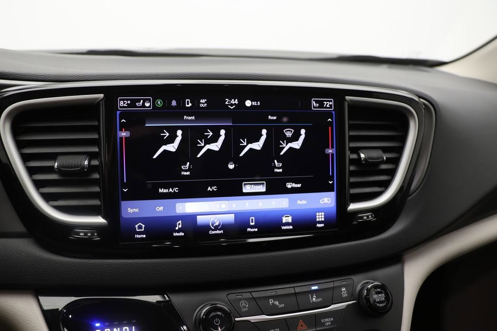 Used 2023 Chrysler Pacifica Touring-L image 20