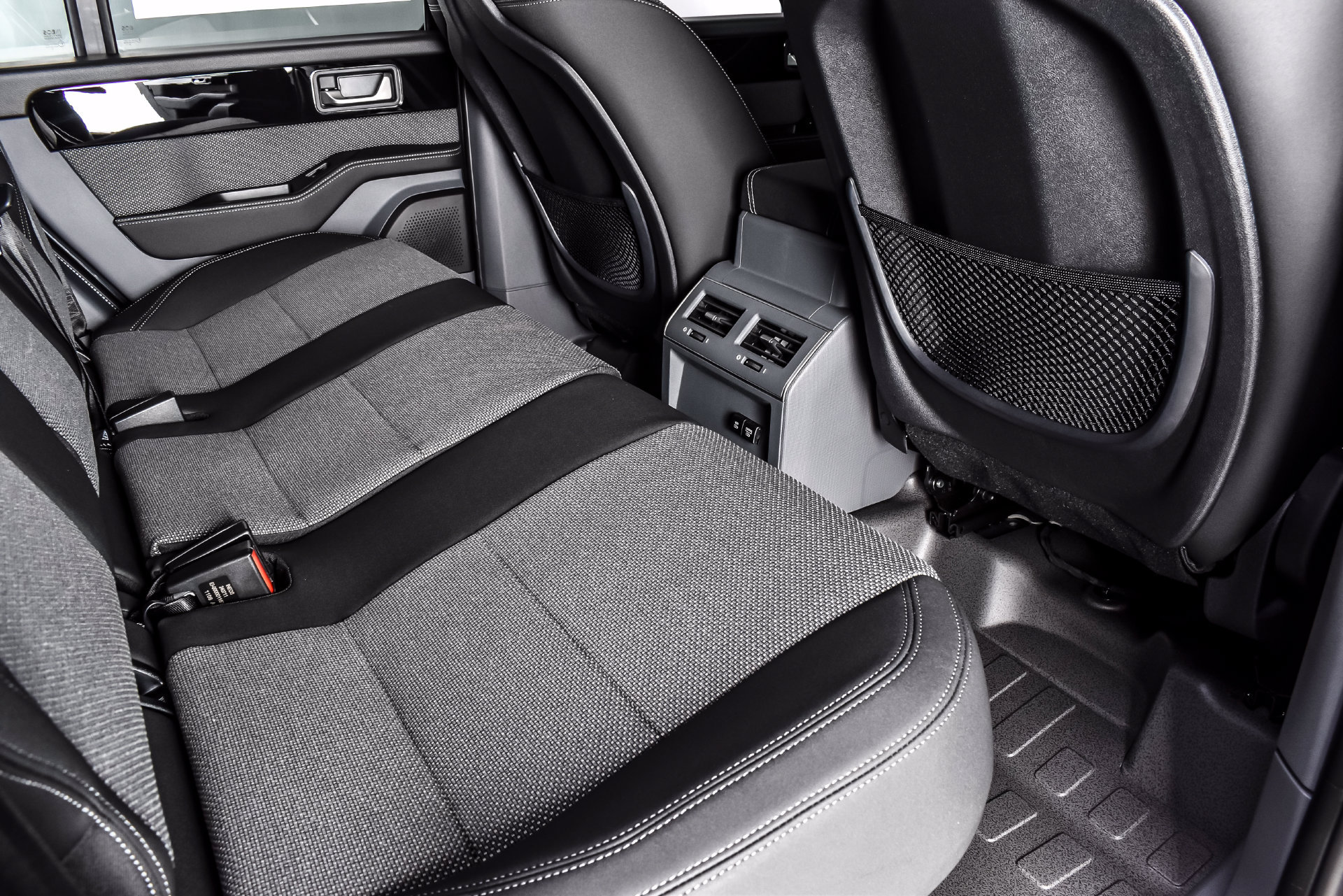 New 2026 INEOS Grenadier Station Wagon AWD/4WD image 19