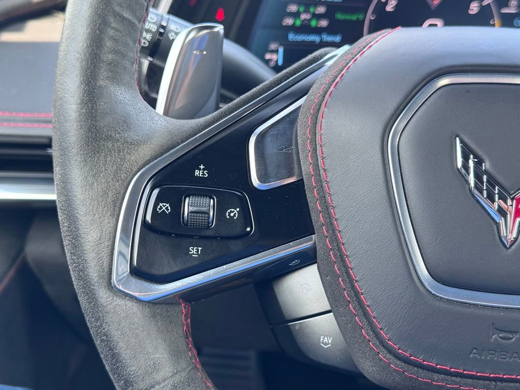 Used 2020 Chevrolet Corvette Stingray Premium Cpe w/ 3LT Preferred Equipment Group RWD image 7