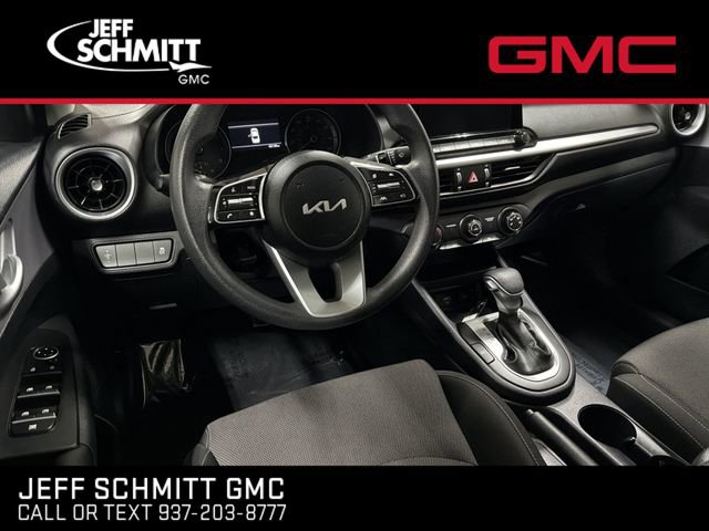 Used 2024 Kia Forte LXS image 17