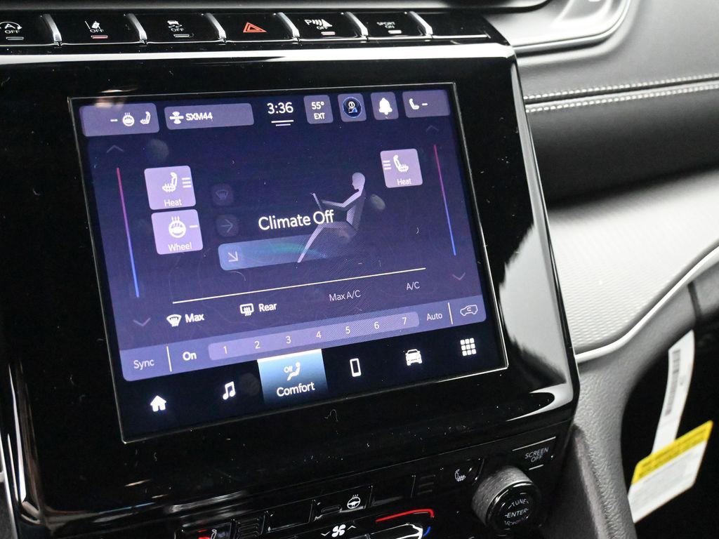 New 2025 Jeep Grand Cherokee Laredo X w/ Luxury Tech Group I image 30