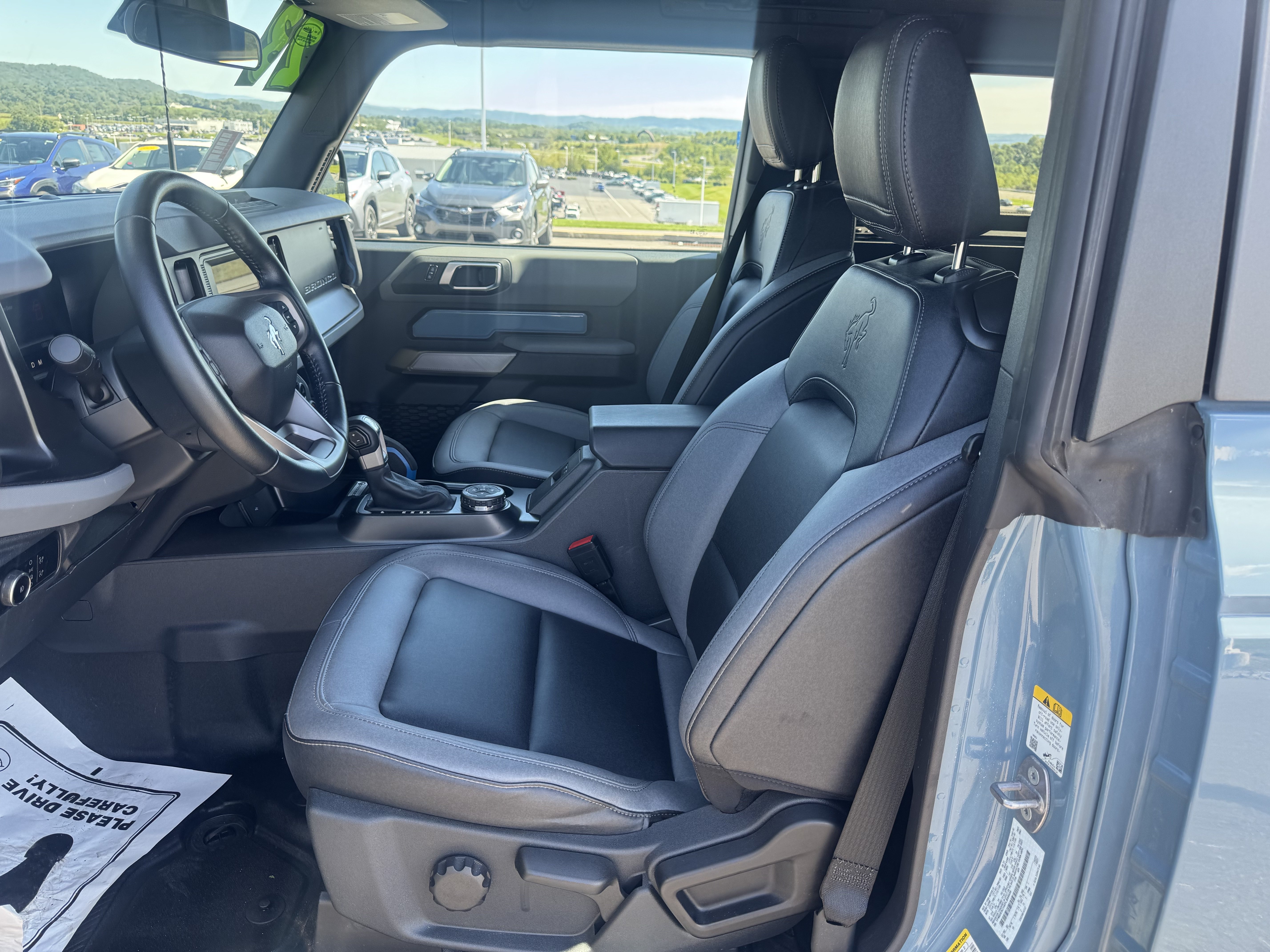 Used 2023 Ford Bronco Black Diamond w/ Sasquatch Package AWD/4WD image 12