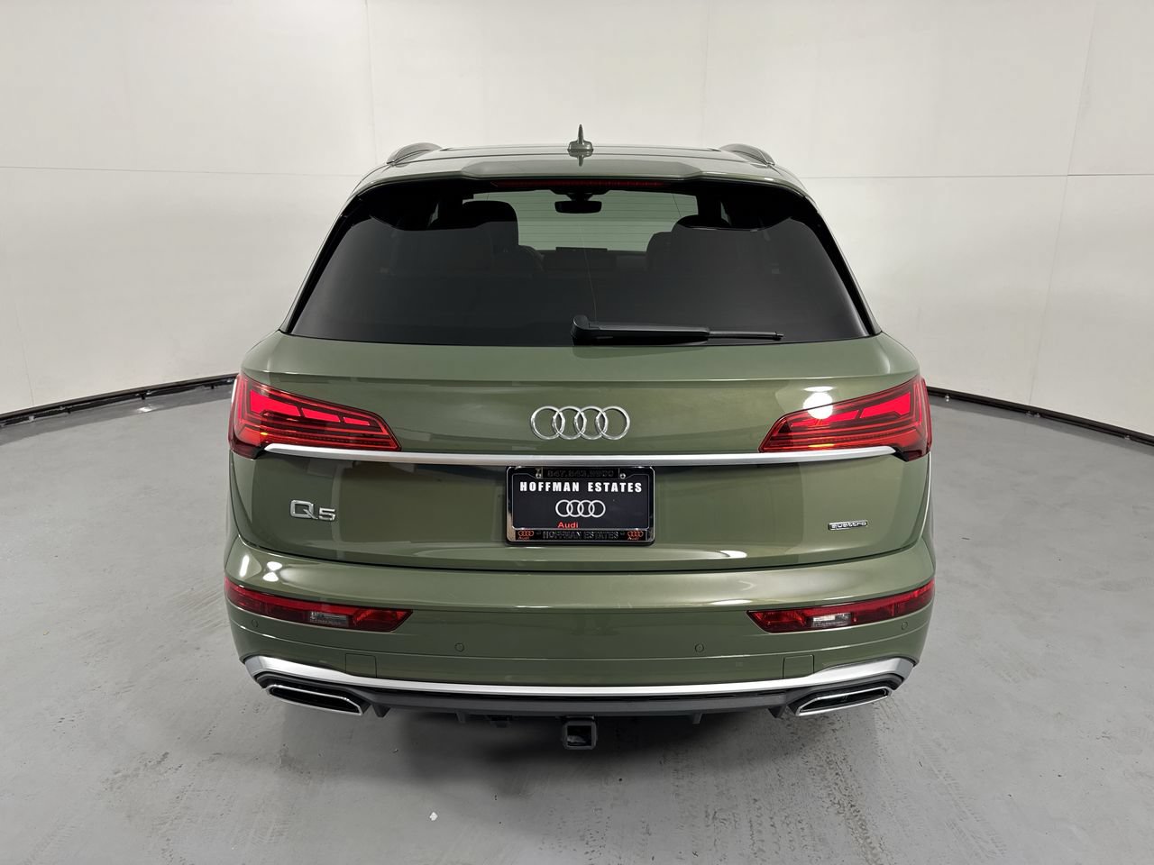 Used 2023 Audi Q5 2.0T Premium Plus w/ Premium Plus Package AWD/4WD image 6