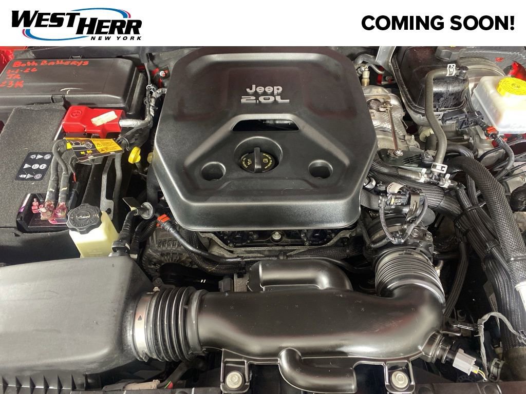 Used 2022 Jeep Wrangler Unlimited Sahara w/ Cold Weather Group image 25
