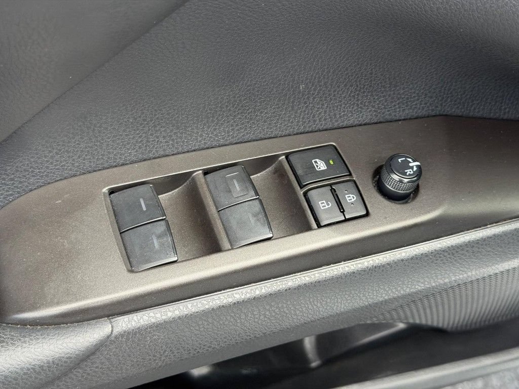 Certified 2024 Toyota Camry SE FWD image 17