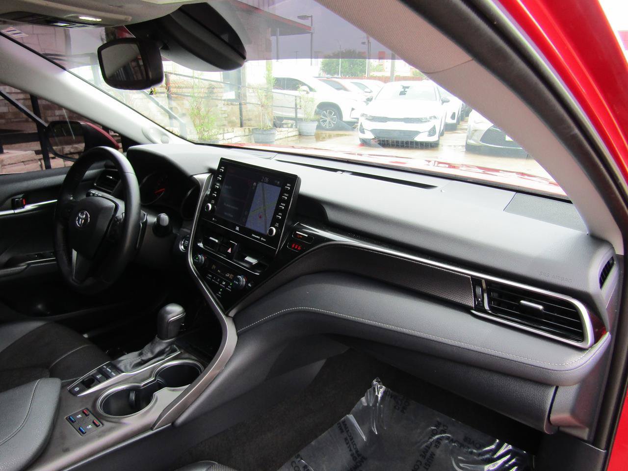 Used 2022 Toyota Camry XSE w/ Navigation Package AWD/4WD image 11