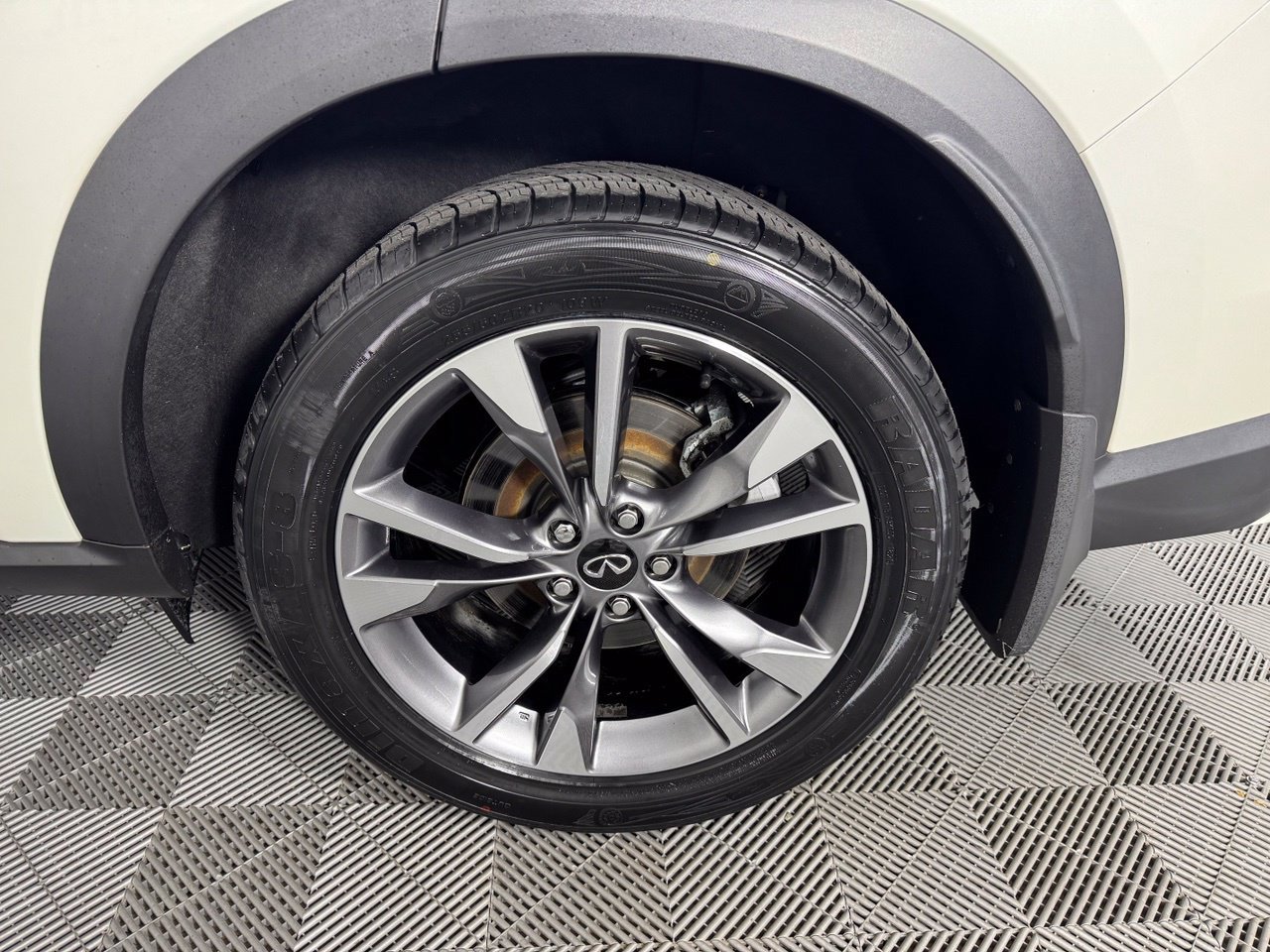 Used 2023 INFINITI QX60 Luxe w/ Cargo Package AWD/4WD image 45
