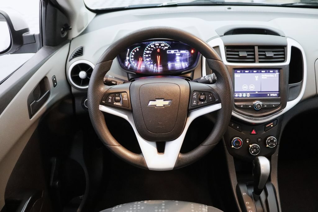Used 2020 Chevrolet Sonic LT FWD image 19
