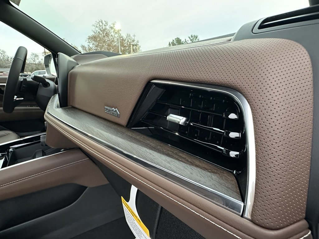 New 2026 Chevrolet Tahoe High Country image 12