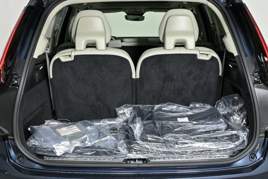 Certified 2026 Volvo XC90 B6 Ultra w/ Protection Package AWD/4WD image 34